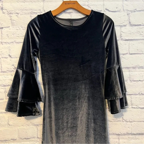 Crece Bodycon Ruffle Bell Sleeve Velvet Dress Size Small - Picture 4 of 9